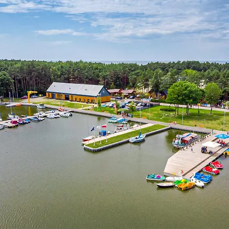 In With Kitchen 別荘